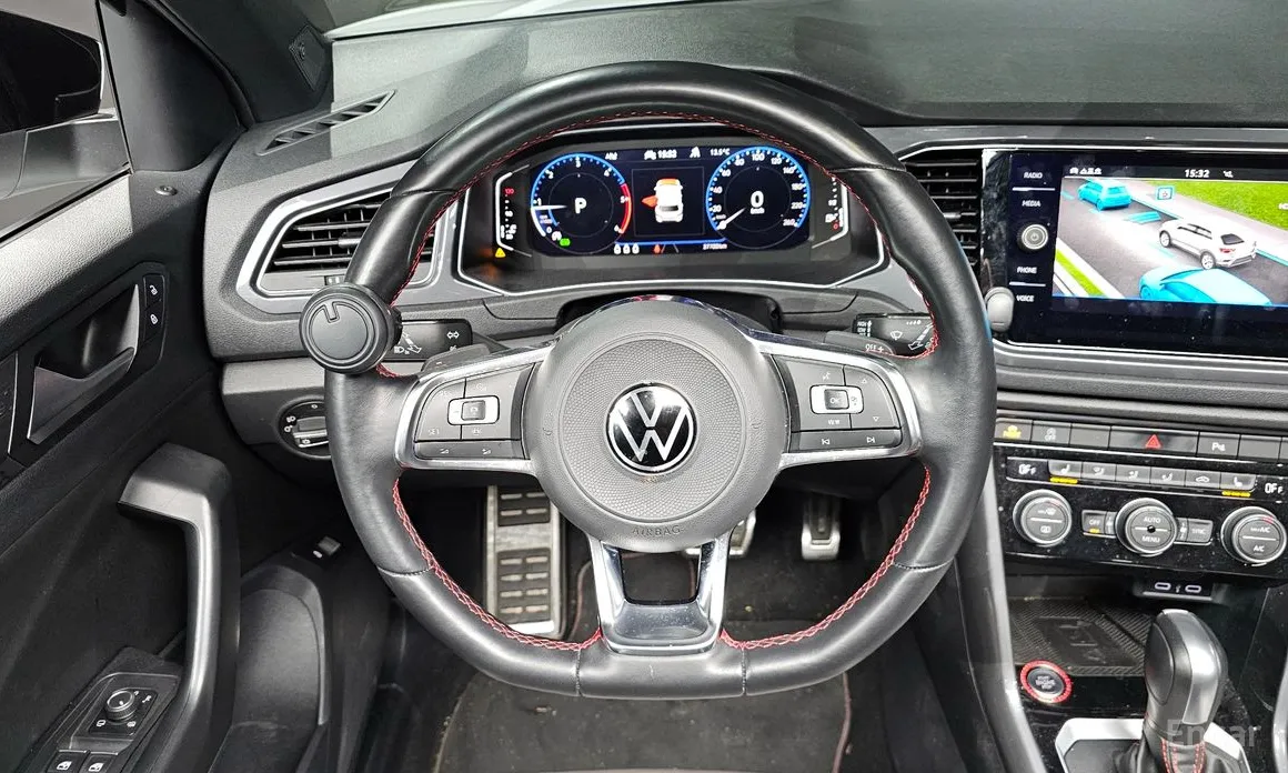 Фото 13 - Volkswagen T-Roc