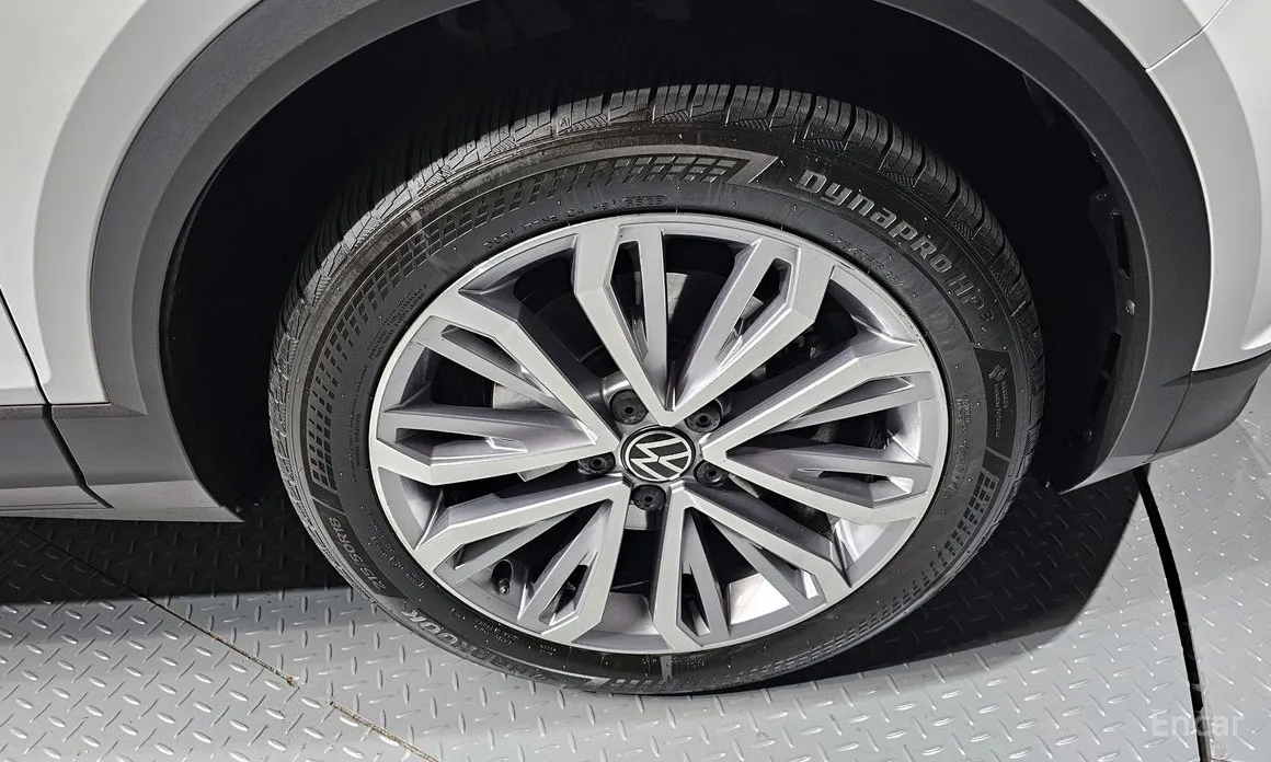 Фото 5 - Volkswagen T-Roc