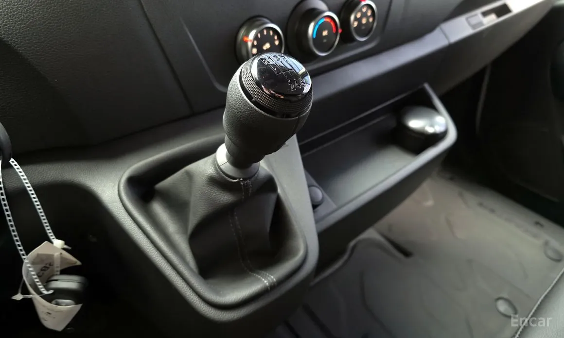 Фото 9 - Renault Master