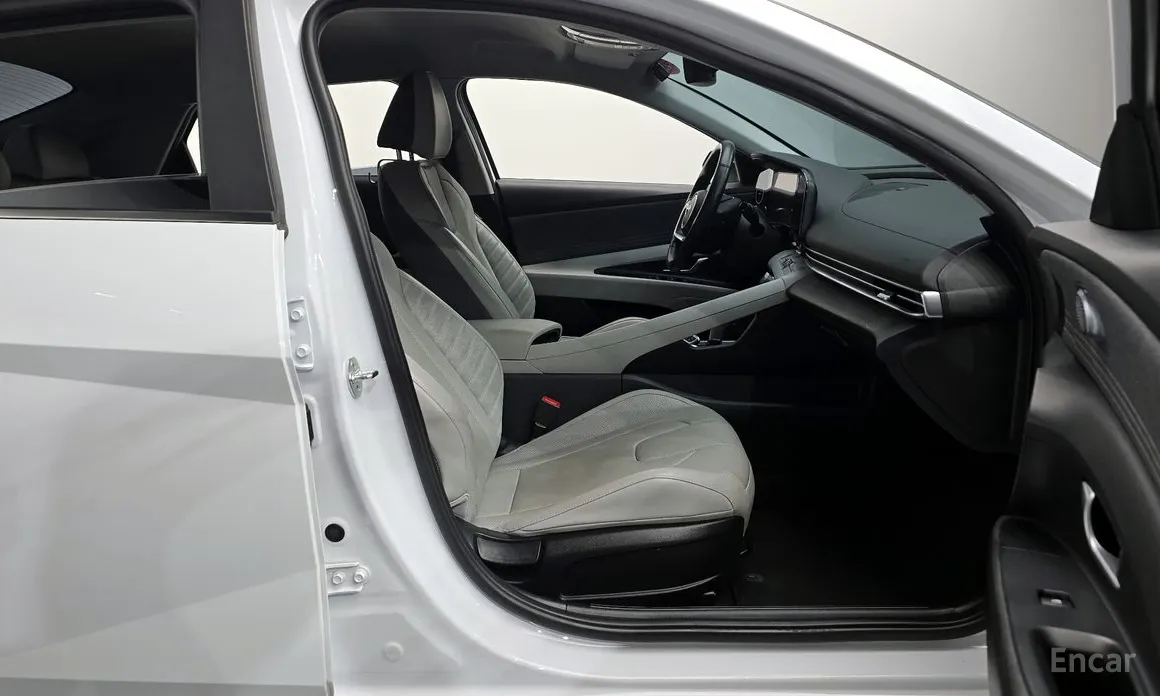 صورة 11 - Hyundai Avante