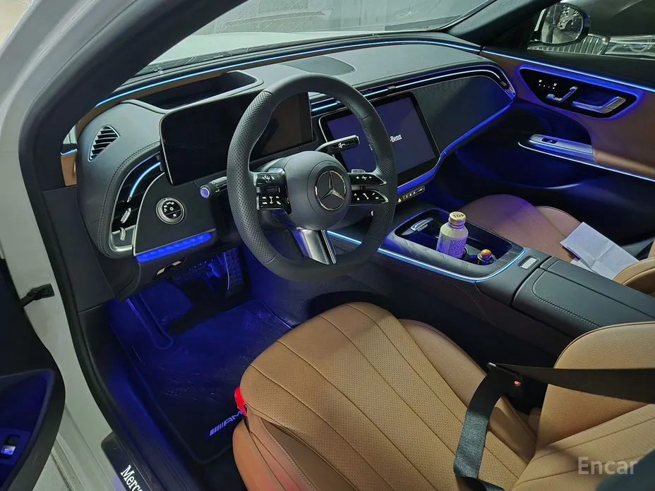 Фото 4 - Mercedes-Benz E-Class