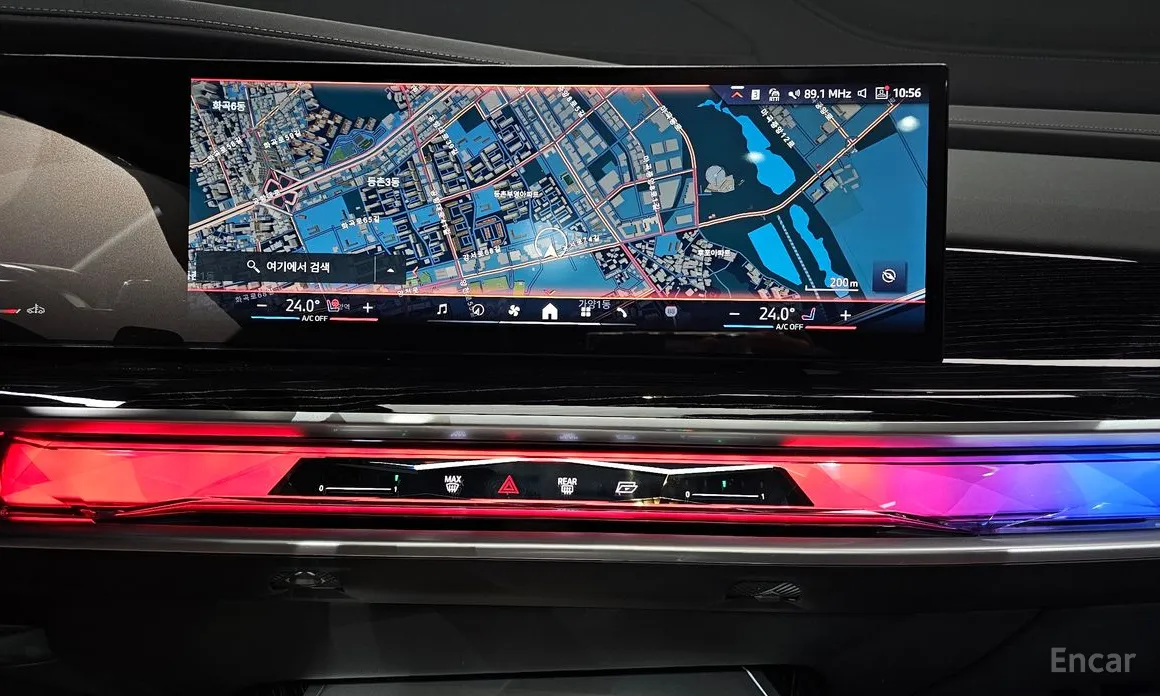 Фото 14 - BMW 7 Series