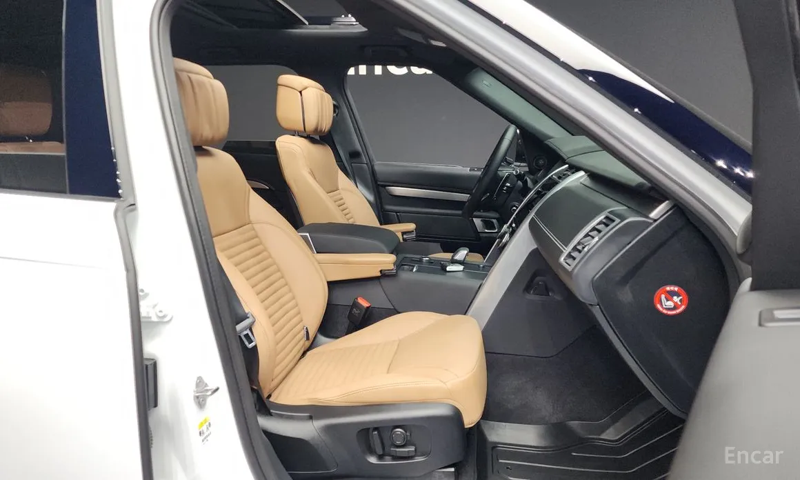 Фото 11 - Land Rover Discovery