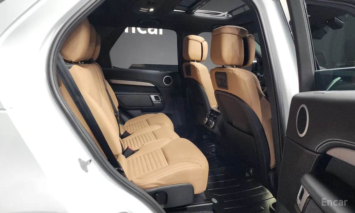 Фото 12 - Land Rover Discovery