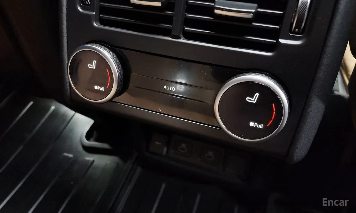 Фото 19 - Land Rover Discovery