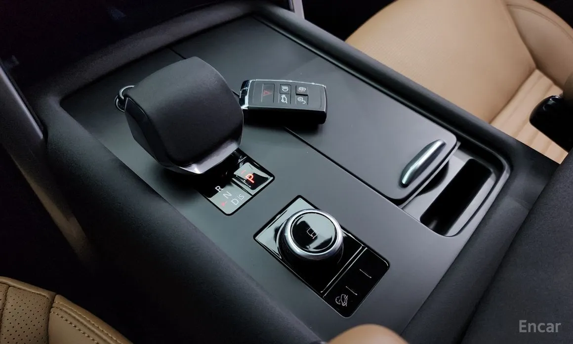 Фото 9 - Land Rover Discovery