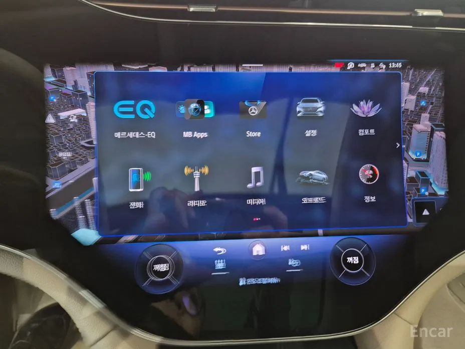 Фото 13 - Mercedes-Benz EQS