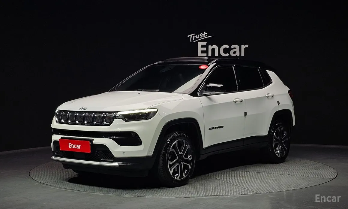 Фото 1 - Jeep Compass