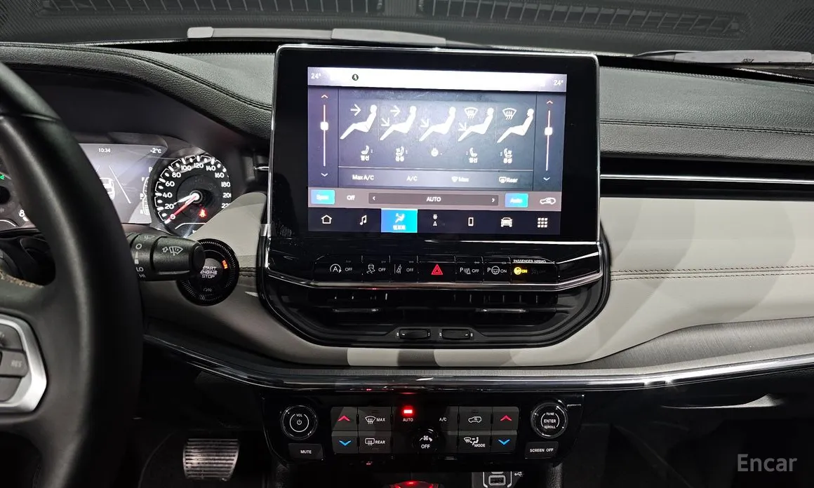 Фото 14 - Jeep Compass