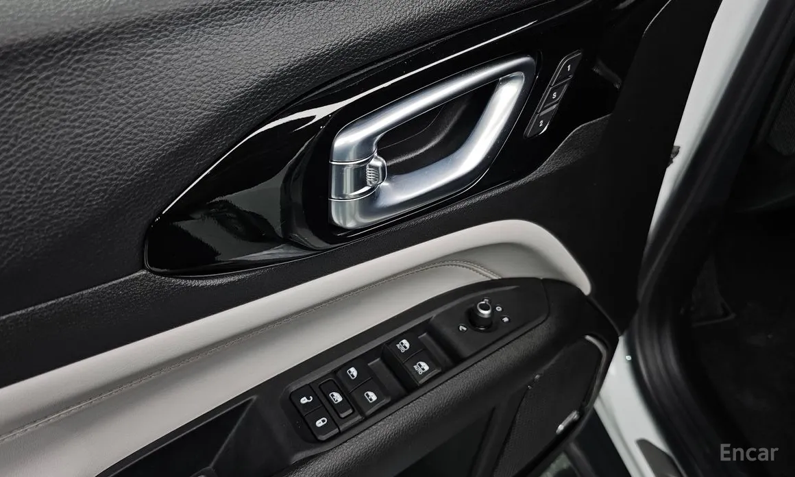 Фото 19 - Jeep Compass