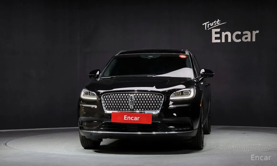 Фото 3 - Lincoln Corsair