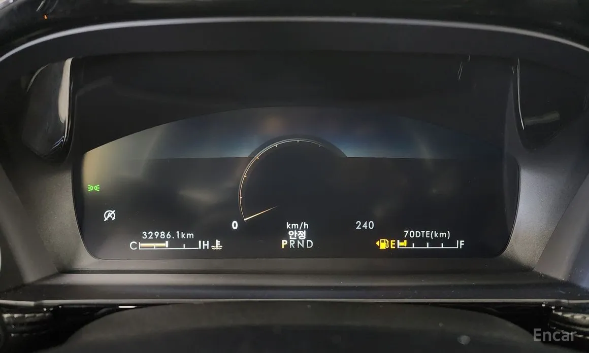 Фото 8 - Lincoln Corsair