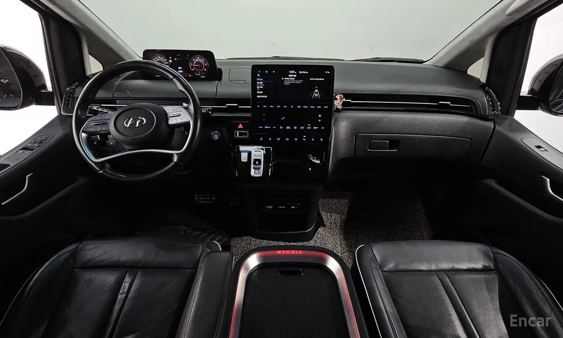 Фото 7 - Hyundai Staria