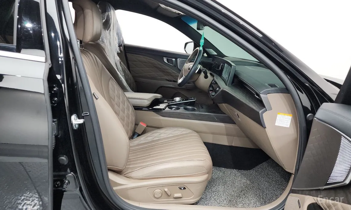 Фото 11 - Kia K8