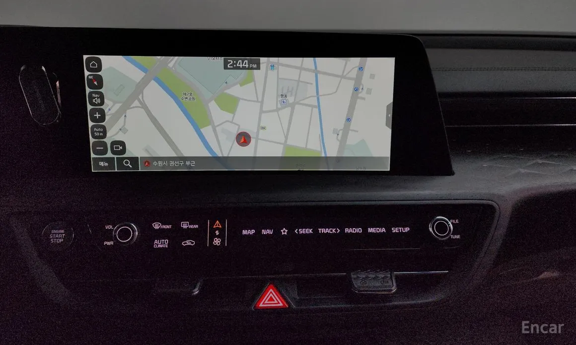 Фото 14 - Kia K8