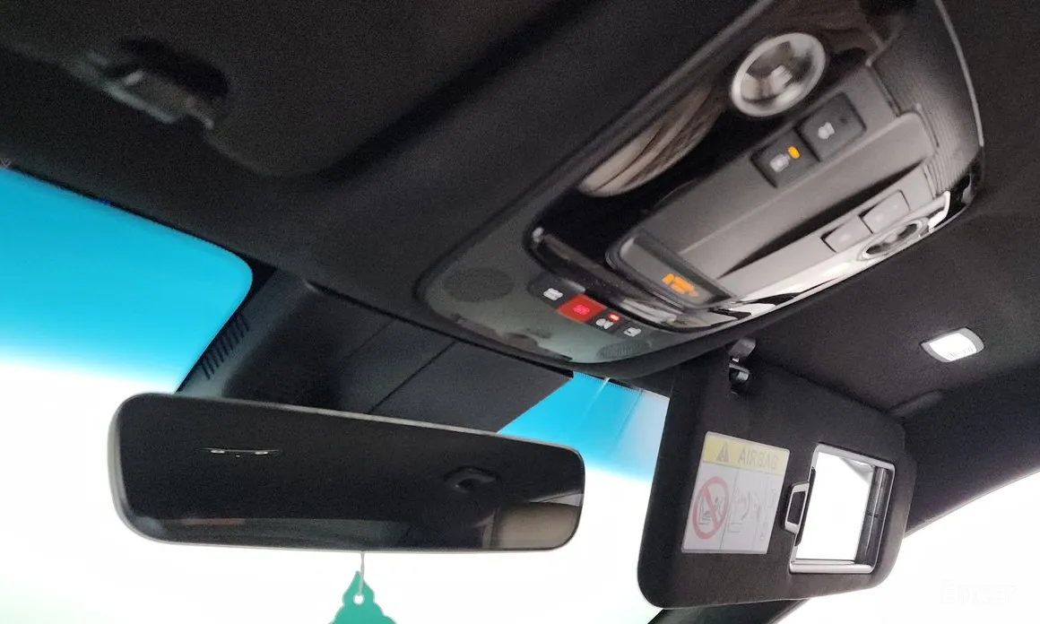 Фото 19 - Kia K8