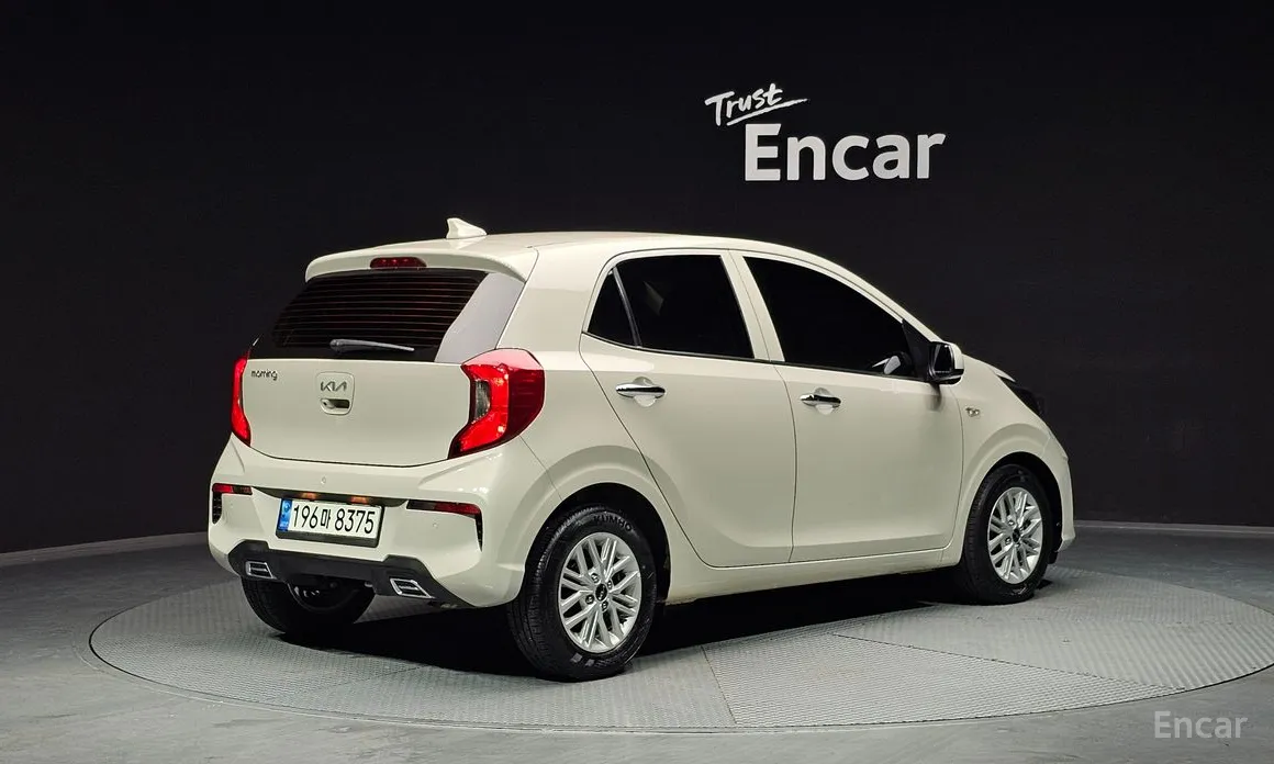 Фото 2 - Kia Morning