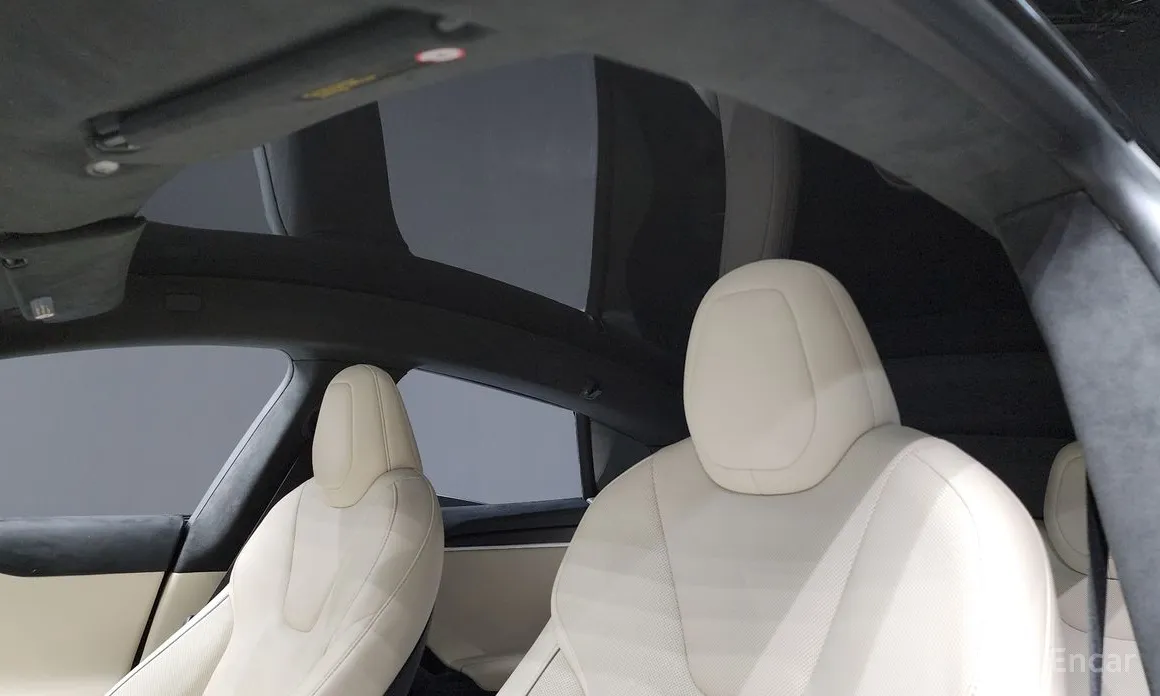 Фото 19 - Tesla Model S