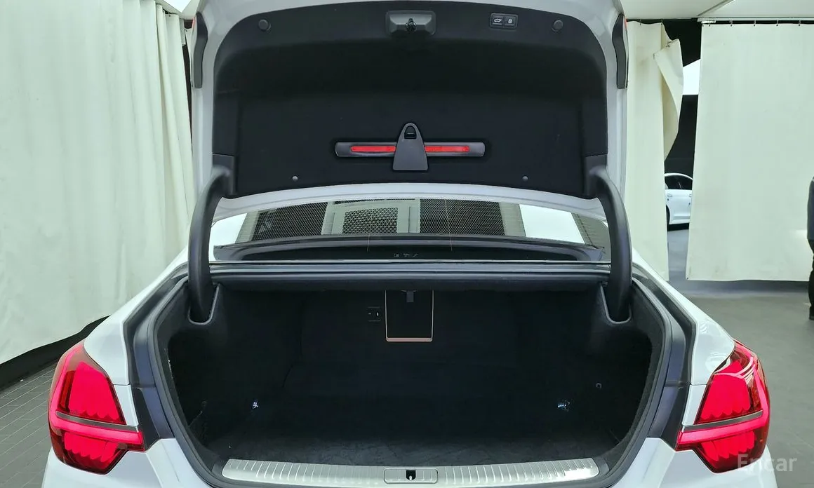 Фото 20 - Kia K9