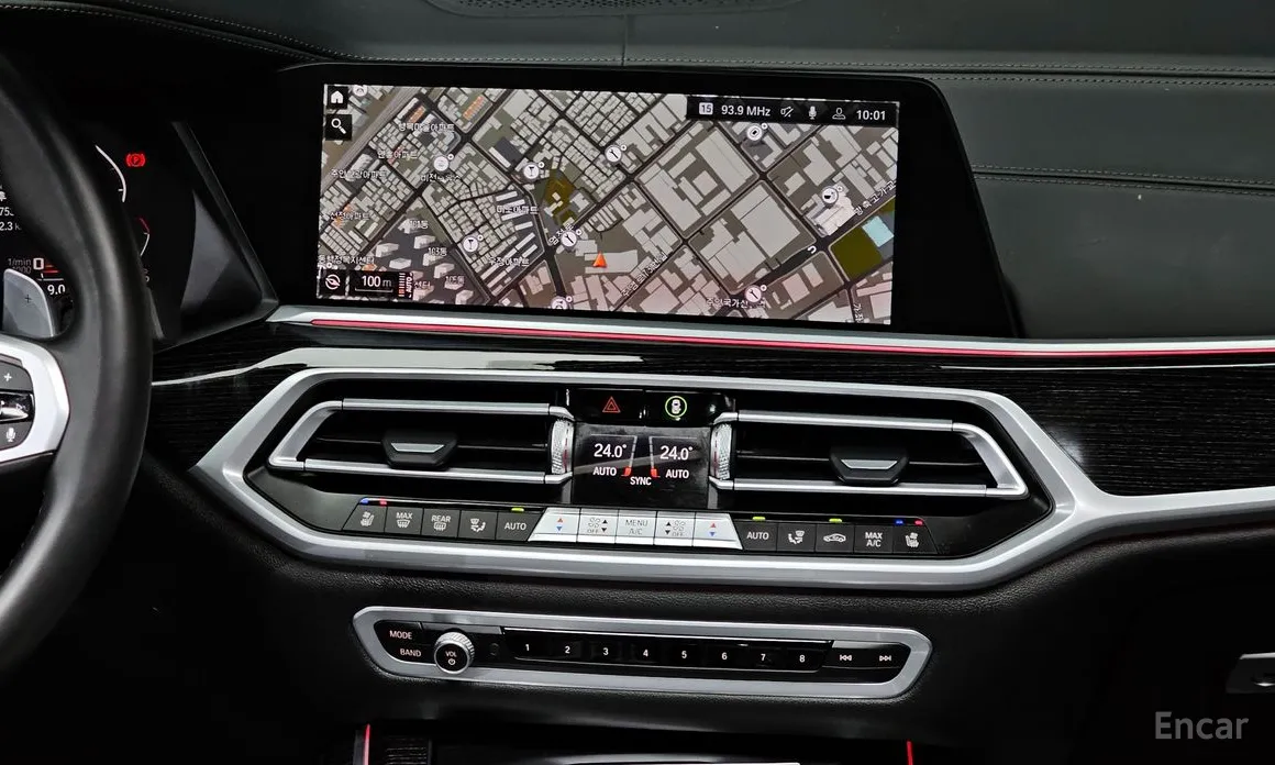 Фото 14 - BMW X7