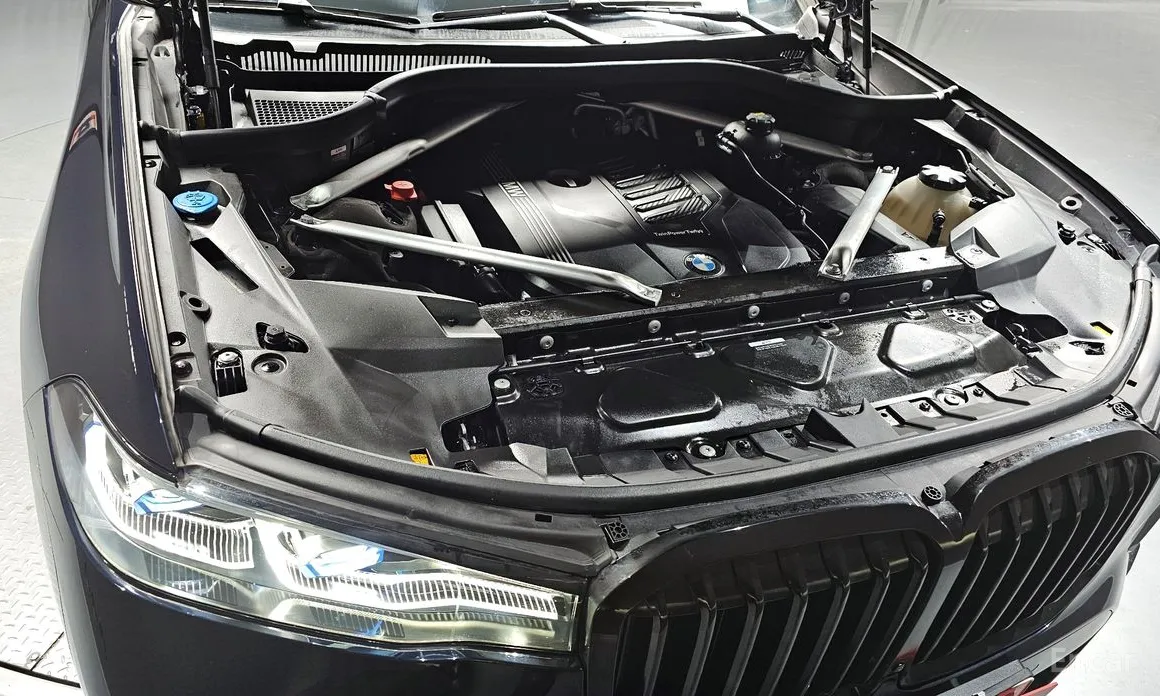 Фото 6 - BMW X7