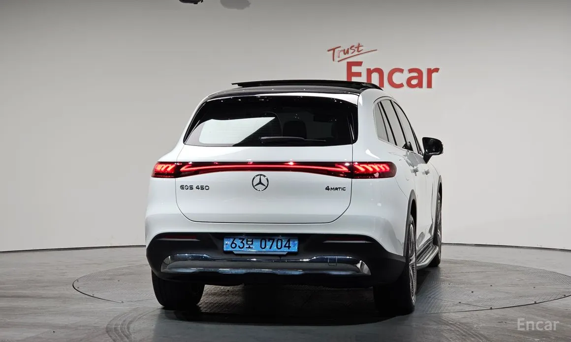 Фото 4 - Mercedes-Benz EQS