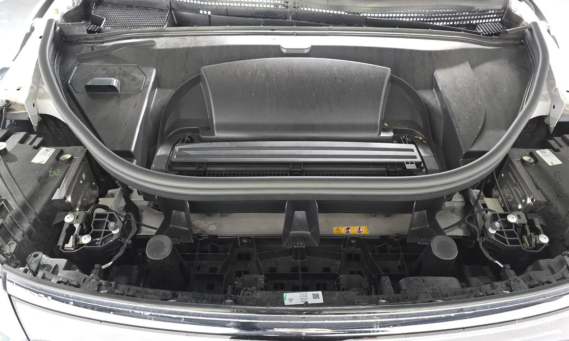 Фото 6 - Mercedes-Benz EQS