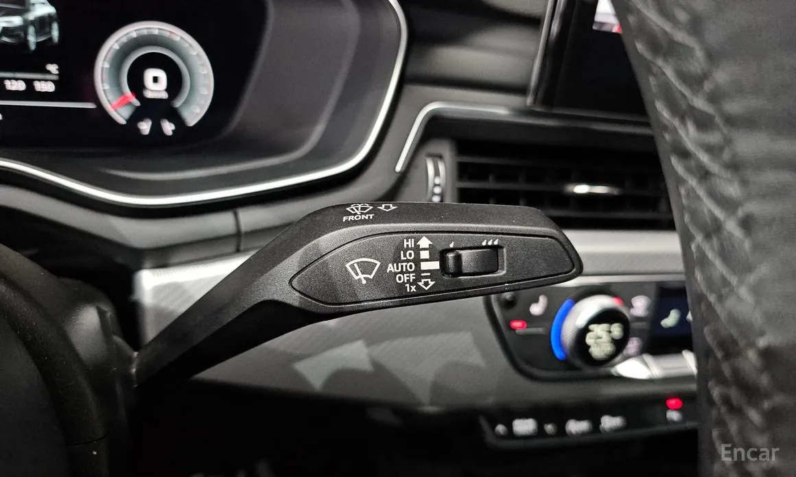 Фото 18 - Audi A4