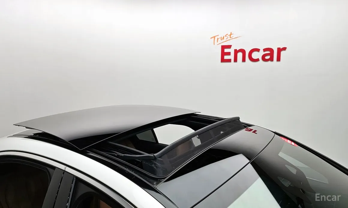 Фото 20 - Mercedes-Benz E-Class