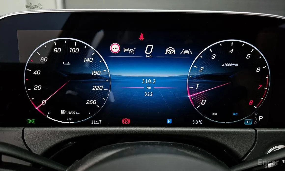 Фото 8 - Mercedes-Benz E-Class