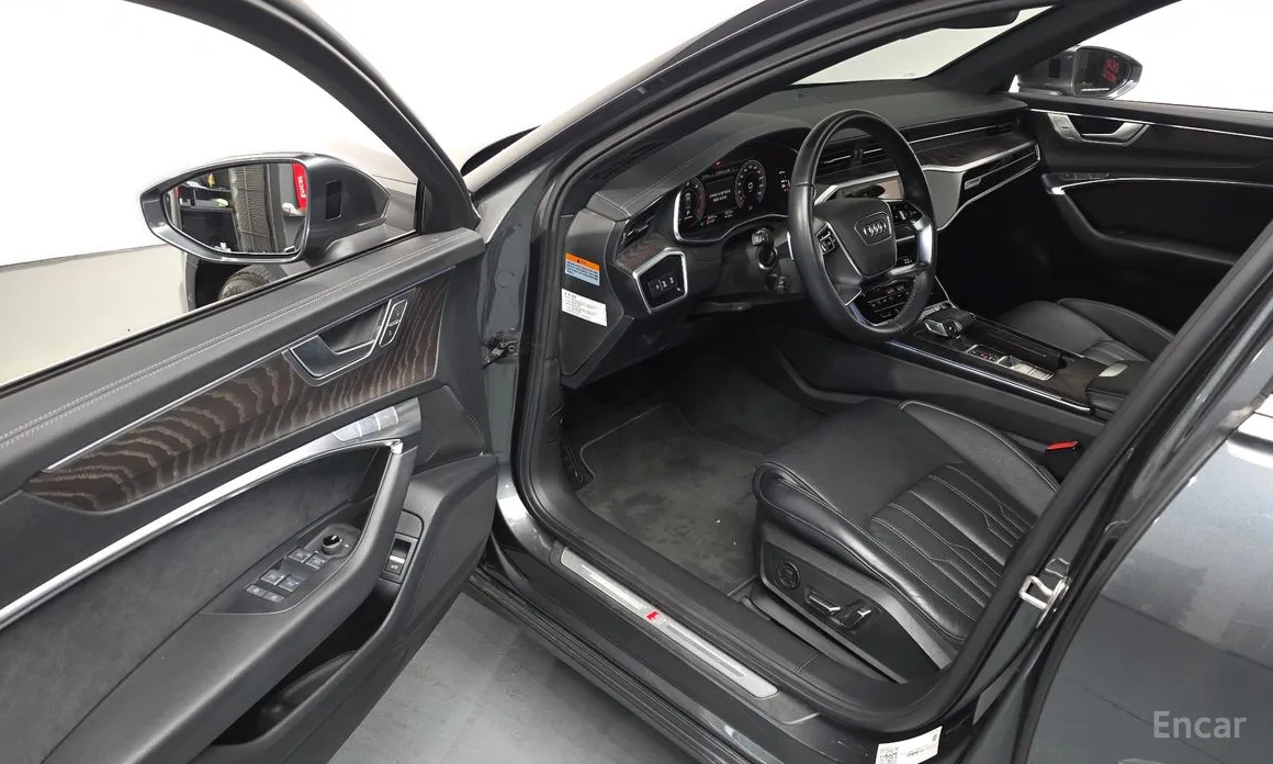 Фото 13 - Audi A6