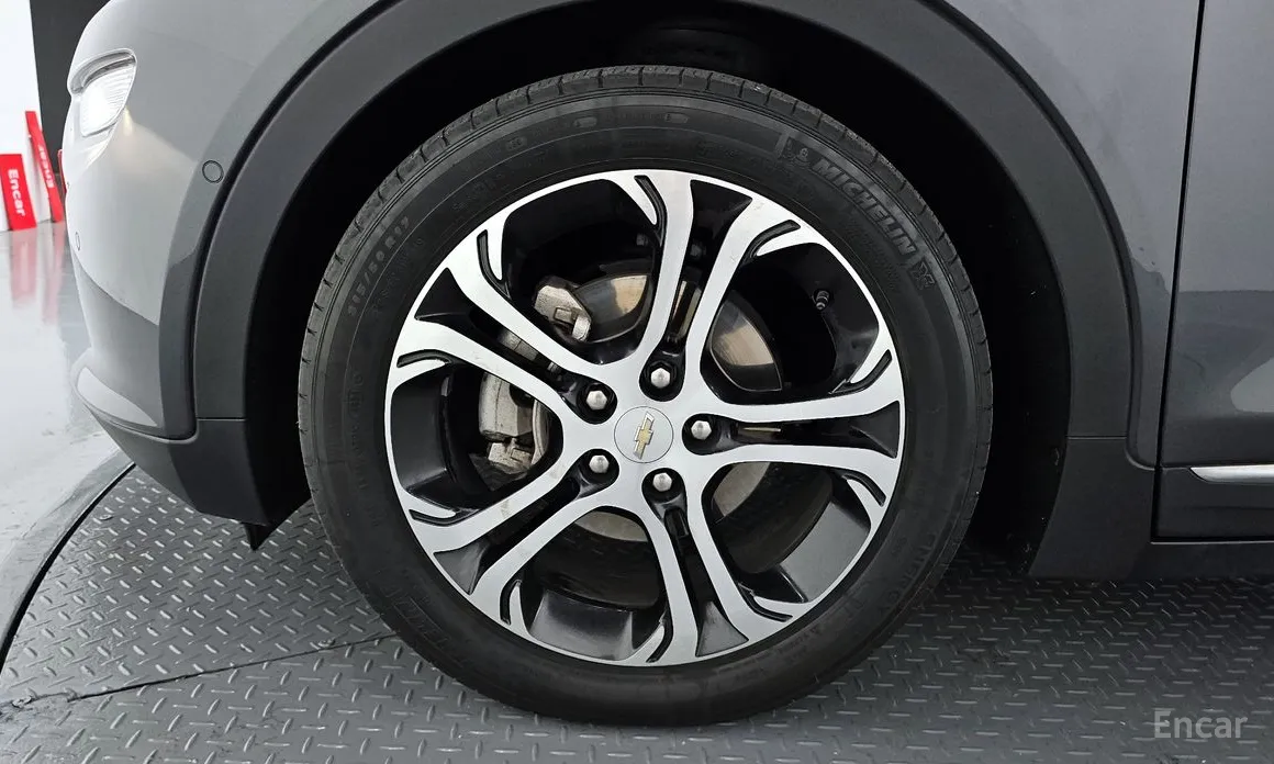 Фото 5 - Chevrolet Bolt EV