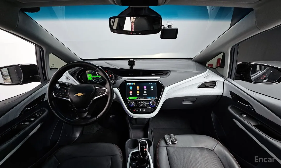 Фото 7 - Chevrolet Bolt EV