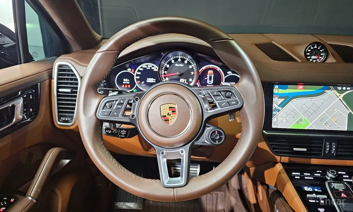 Фото 13 - Porsche Cayenne