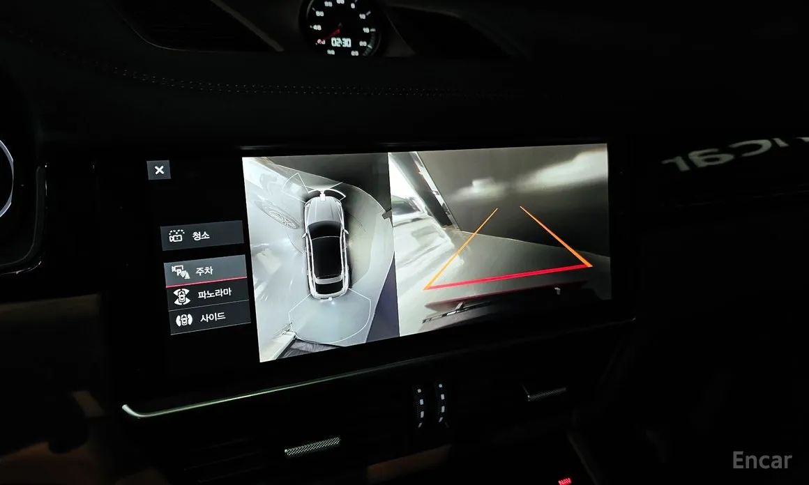 Фото 16 - Porsche Cayenne