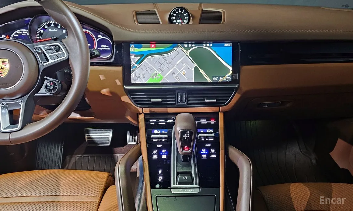 Фото 19 - Porsche Cayenne