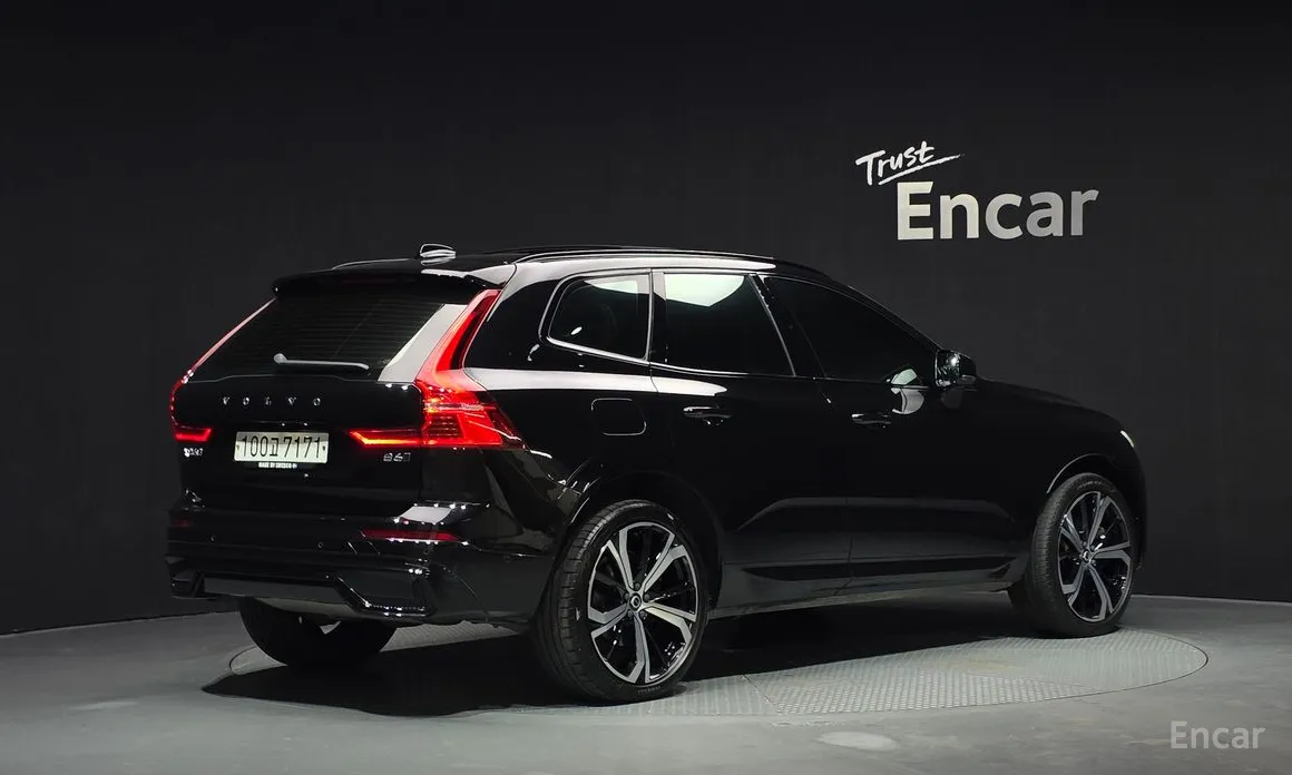 Фото 2 - Volvo XC60