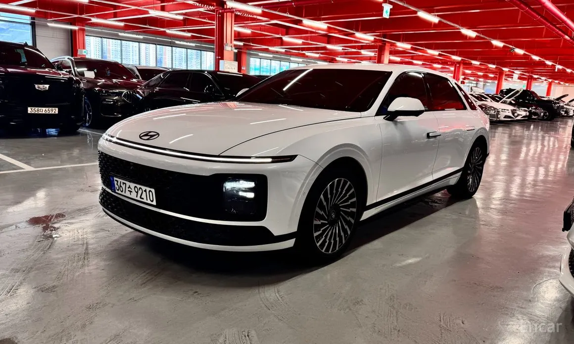 Фото 2 - Hyundai Grandeur