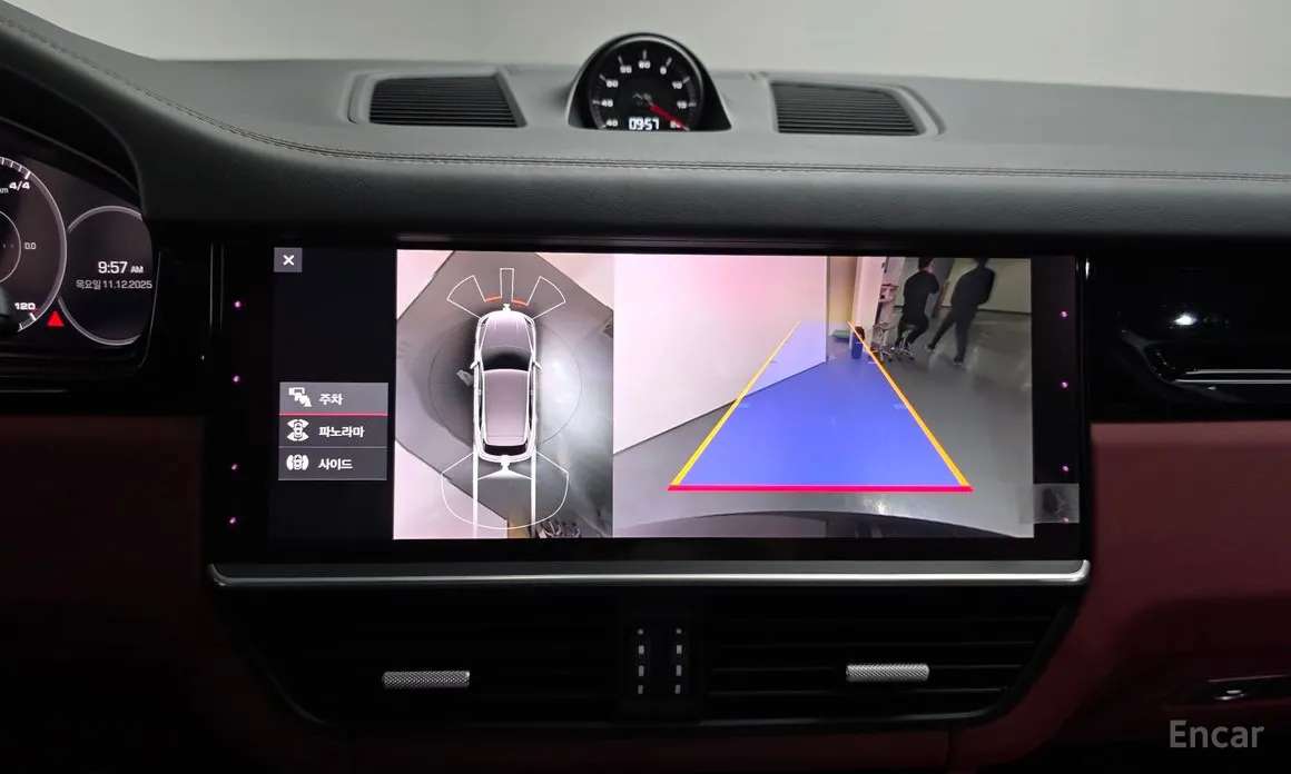 Фото 16 - Porsche Cayenne