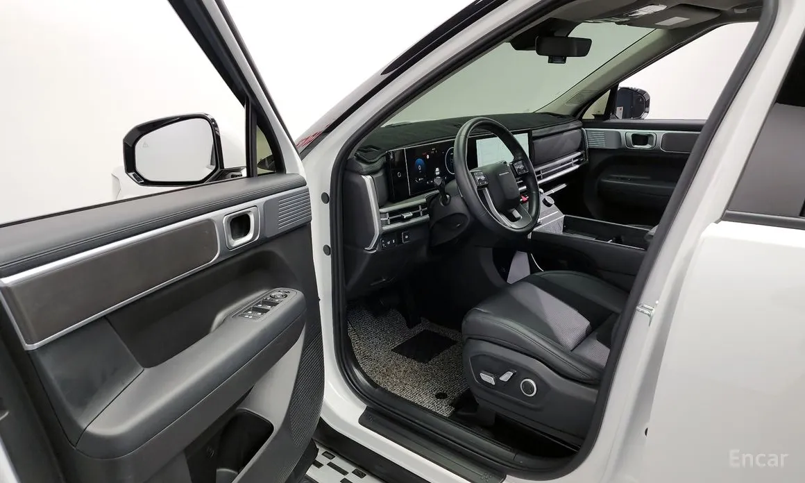 Фото 10 - Hyundai Santa Fe