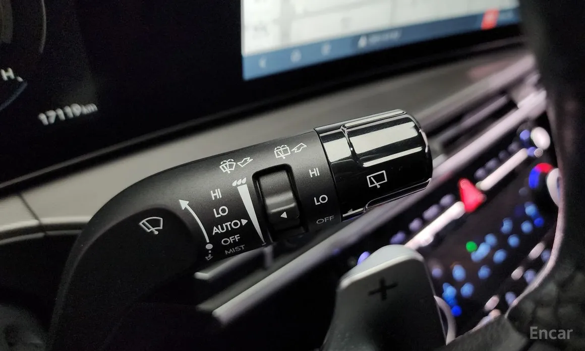 Фото 17 - Hyundai Santa Fe