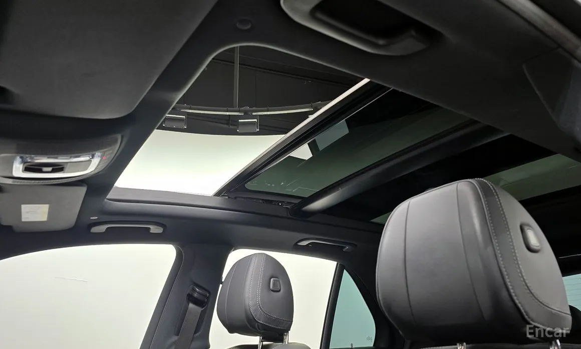 Фото 18 - Mercedes-Benz GLE-Class