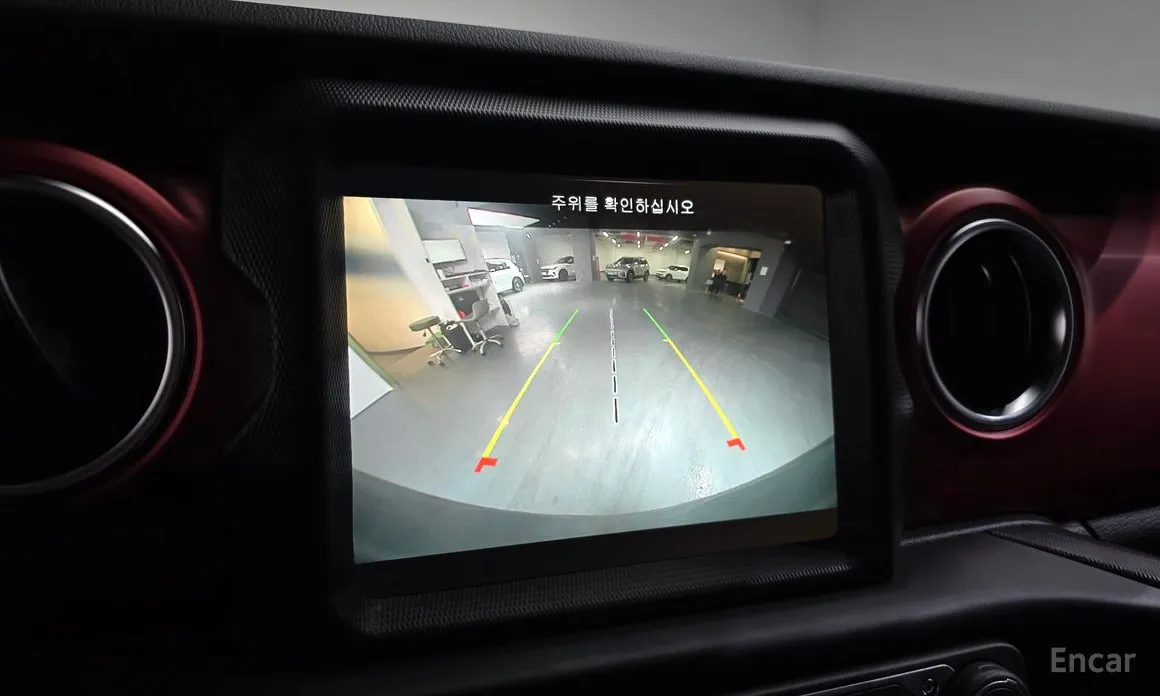 Фото 15 - Jeep Wrangler