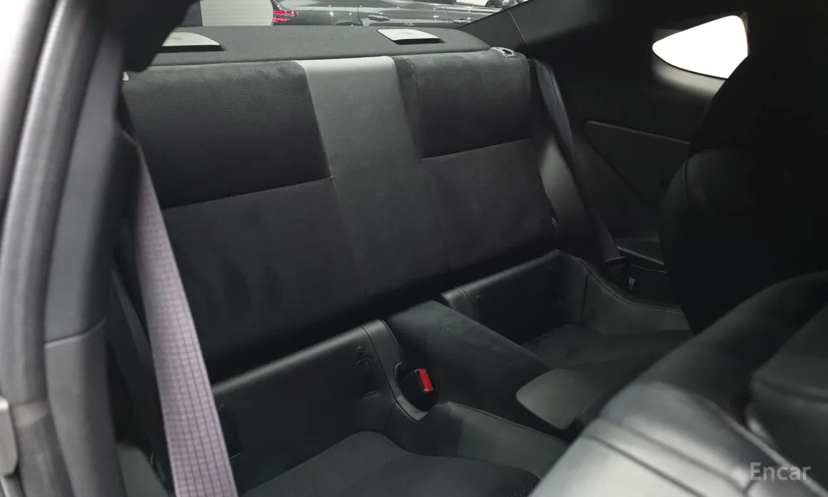 Фото 11 - Toyota 86