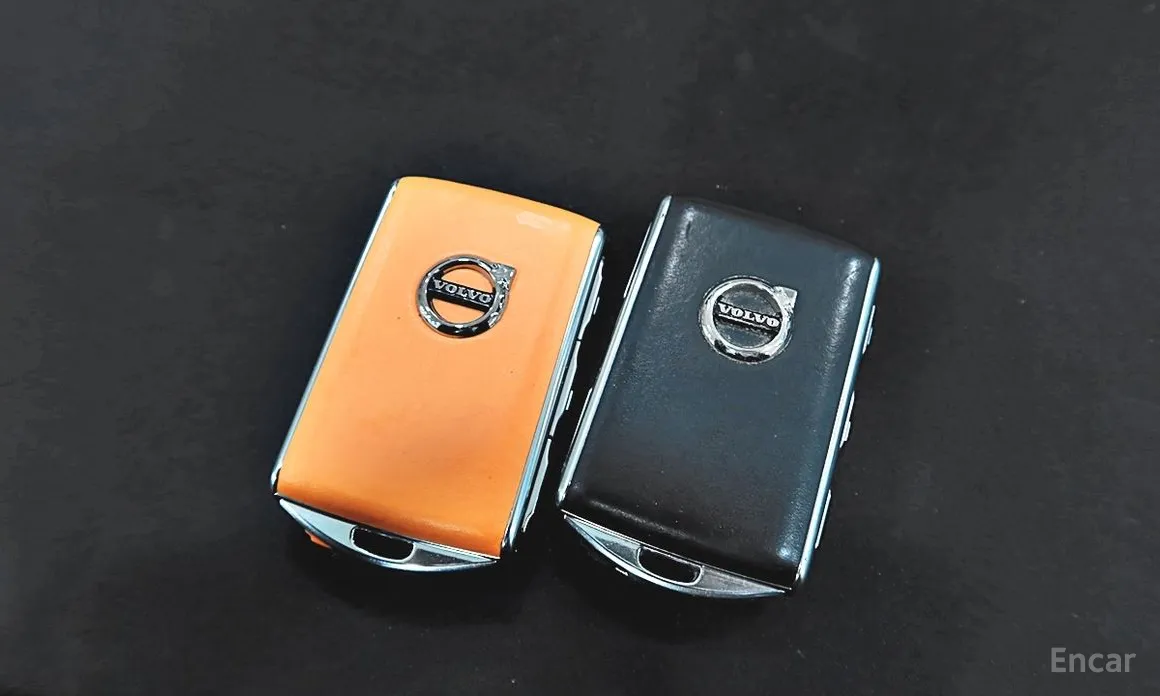 Фото 19 - Volvo XC90