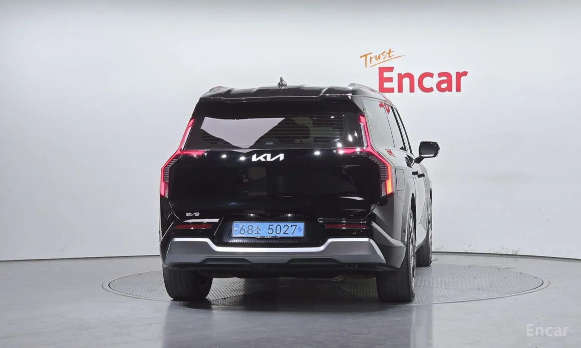 Фото 4 - Kia EV9