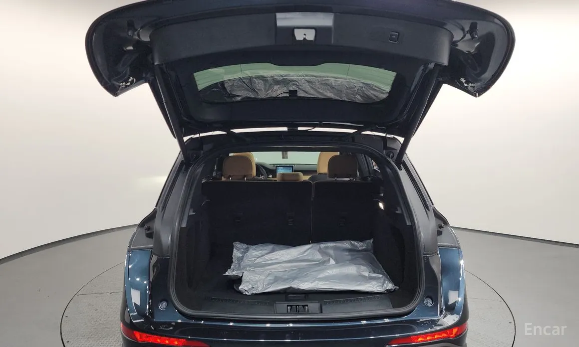 Фото 20 - Lincoln Corsair