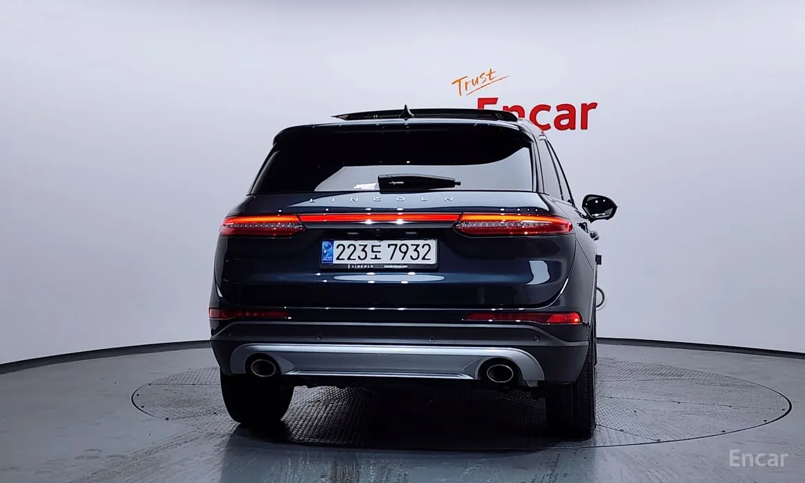 Фото 4 - Lincoln Corsair