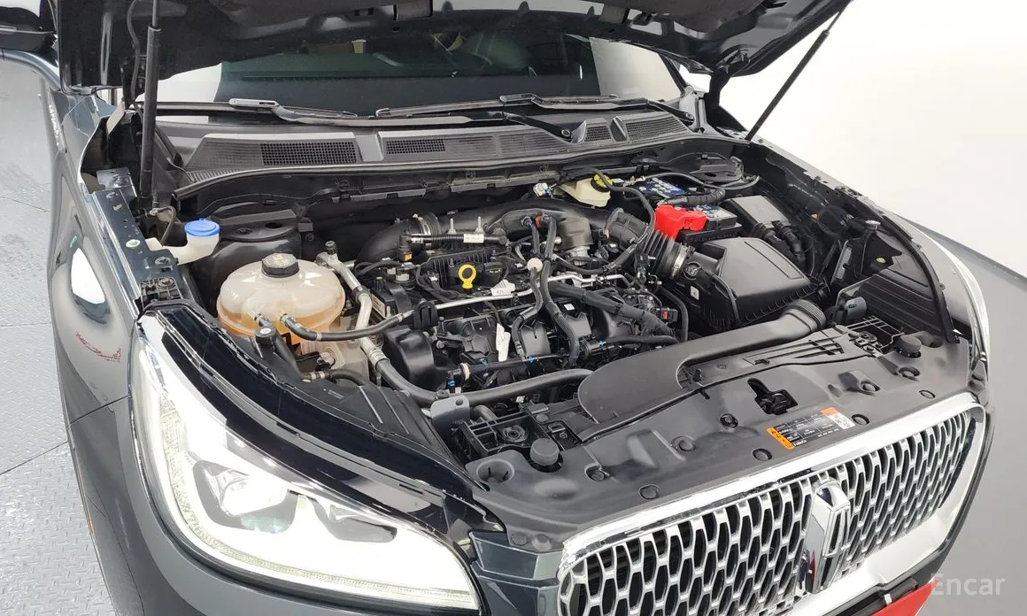 Фото 6 - Lincoln Corsair