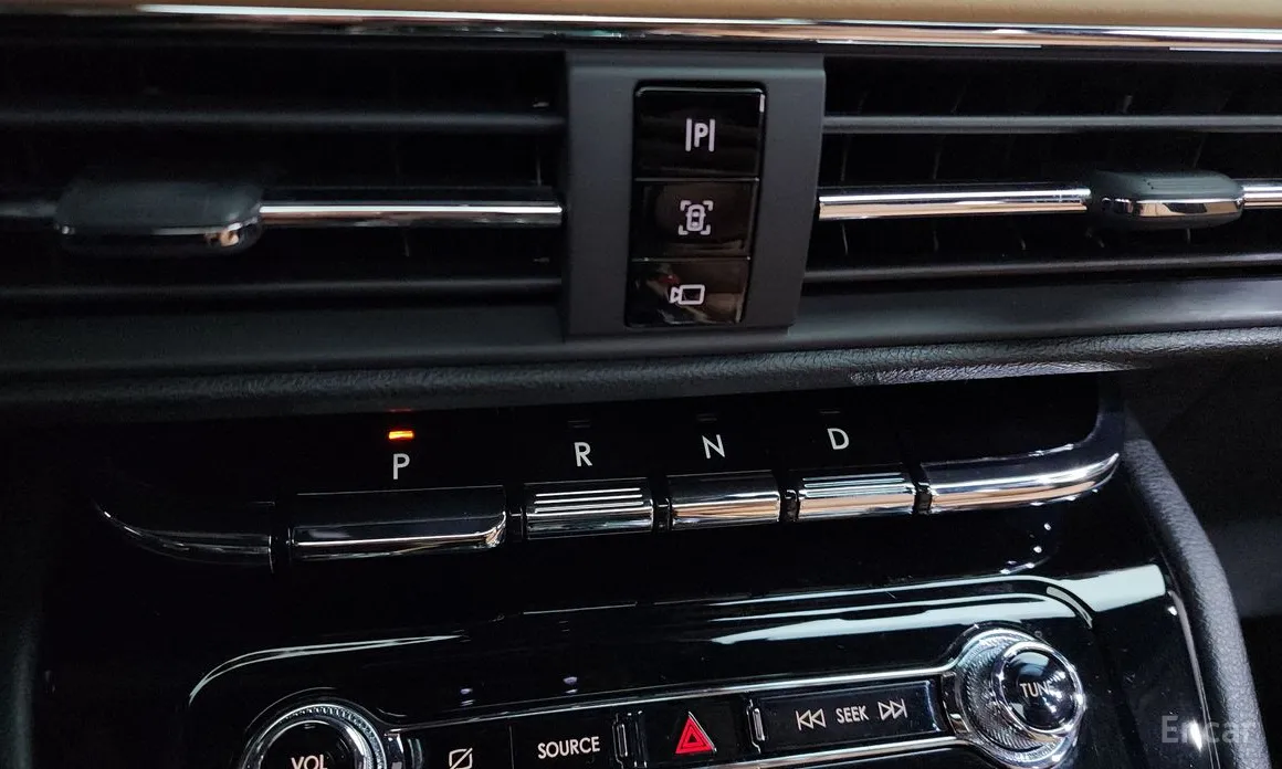 Фото 9 - Lincoln Corsair